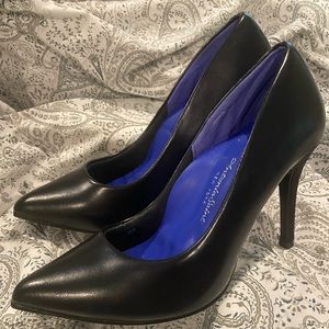 Antonia Saint NY Victoria 2.0 wide size 5